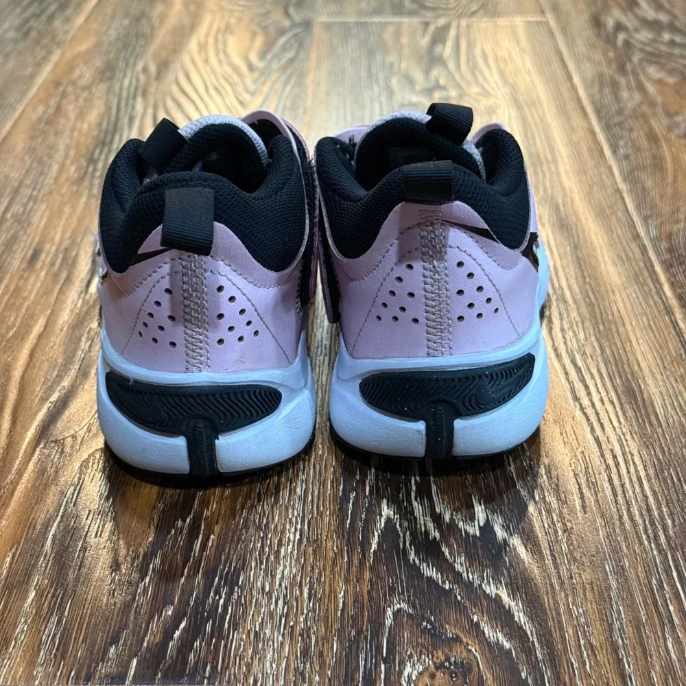 Nike Team Hustle D 11 Pink Black Kids Basketball Shoes DV8994-600 Size 1.5Y